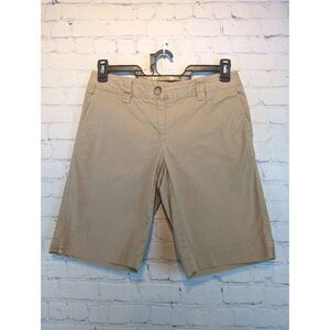 Lands End khaki Bermuda shorts size 4